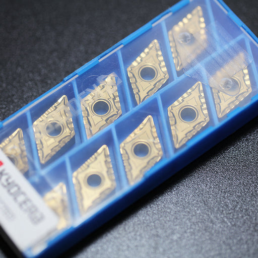 1BOX CNC Lathe Cutting Tool Milling Cutter  100% Original Kyocera Carbide inserts  DNMG150412-CQ CA5525