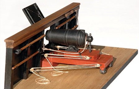 Guns of History 18th c. Deck Carronade 32 Pounder, 1:24 Scale