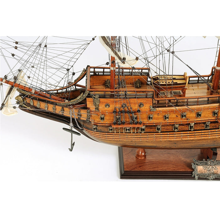 Old Modern Handicrafts Exclusive Edition Fully Assembled Vasa Warship