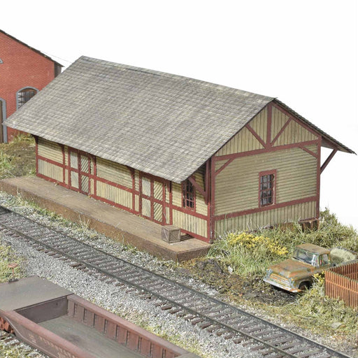 Standard Pennsylvania Railroad Freight Station, HO Scale by Scientific