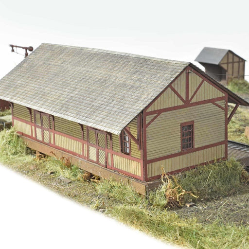 Standard Pennsylvania Railroad Freight Station, HO Scale, by Scientific