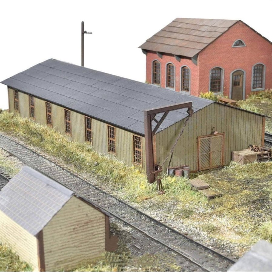Standard PRR Trackside Frame Shop, HO Scale by Scientific